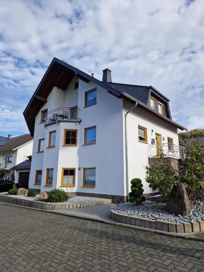 Ferienwohnung Moselzeit 阿尔肯 外观 照片